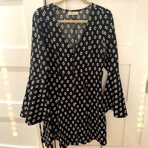 🌟3 for 30$🌟 Abercrombie & Fitch long-sleeve mini-dress